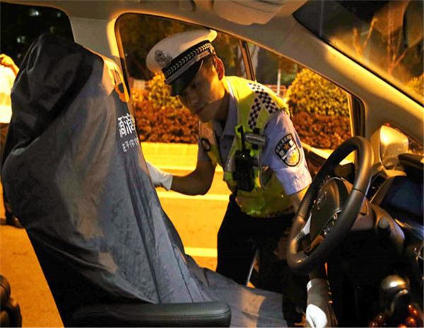 im钱包会不会被警察查的到_钱包会不会跑路_警察可以查区块链钱包