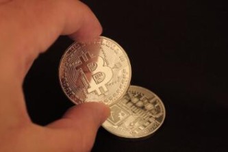 最新imtoken官网下载地址-终于找到！imToken 官网下载地址分享，让你的数字货币管理更轻松